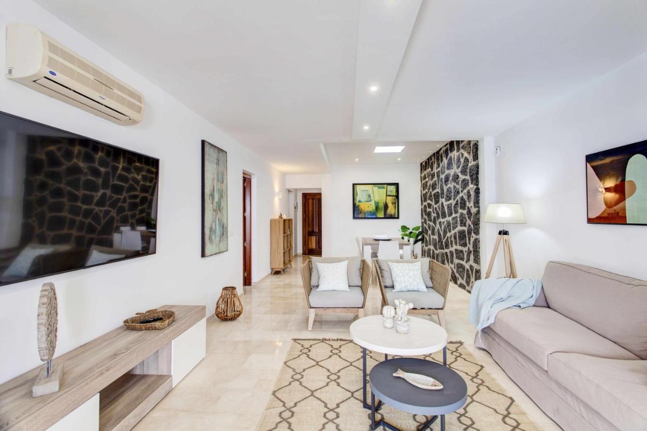 Homu Aura Fantastica Villa Con Piscina Privada Playa Blanca  Exterior photo